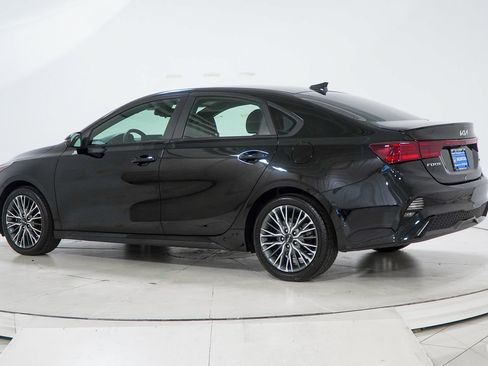 Used 2022 Kia Forte GT-Line w/ GT-Line Technology Package FWD image 7