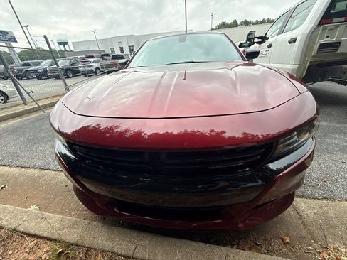 Used 2022 Dodge Charger SXT w/ Blacktop Package RWD image 20
