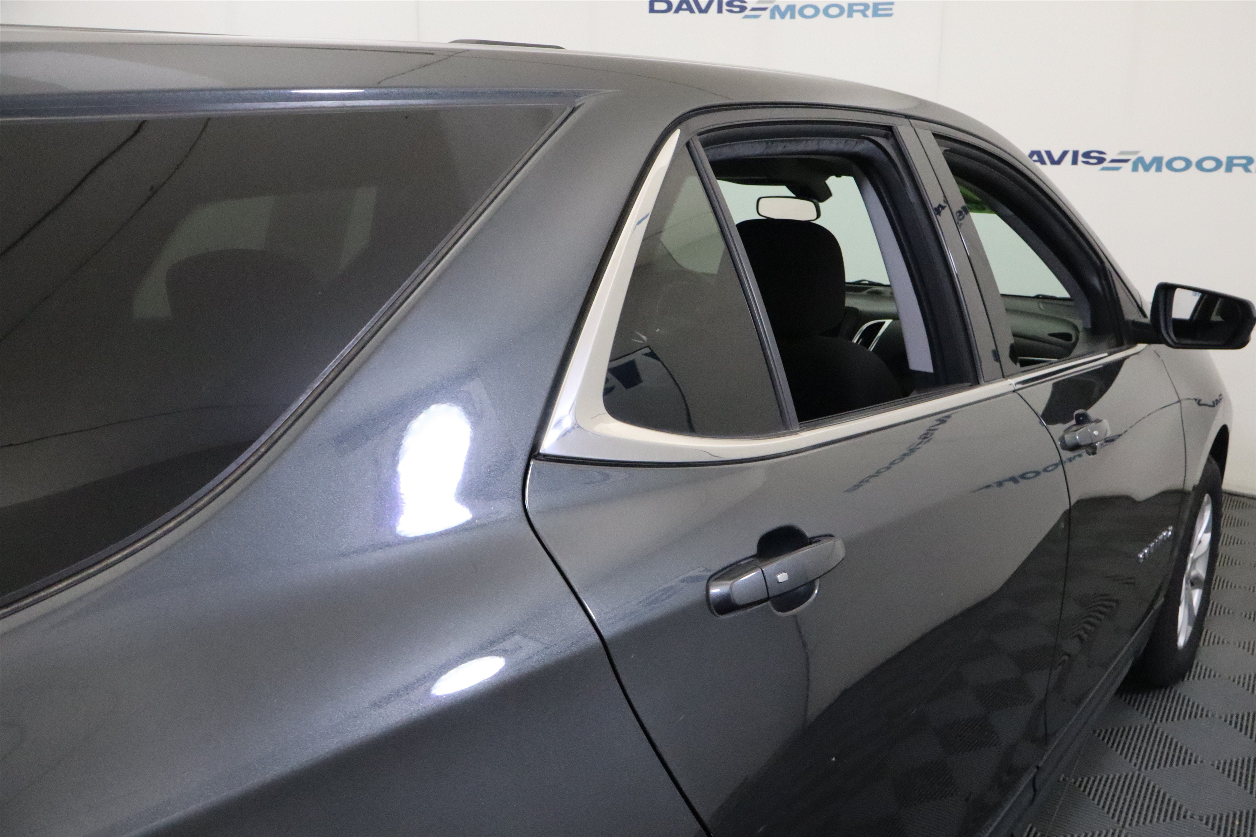 Used 2019 Chevrolet Equinox LT FWD image 7
