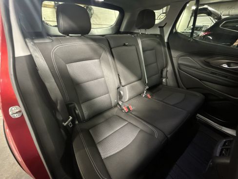 Certified 2024 GMC Terrain SLE w/ Driver Convenience Package AWD/4WD image 28