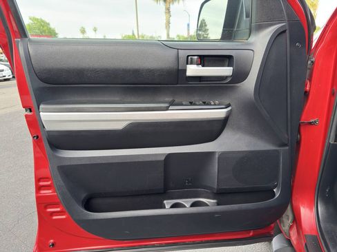 Used 2014 Toyota Tundra SR5 w/ TRD Off Road Package AWD/4WD image 10