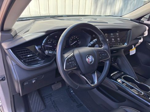 Used 2022 Buick Envision Essence w/ Safety Package FWD image 13