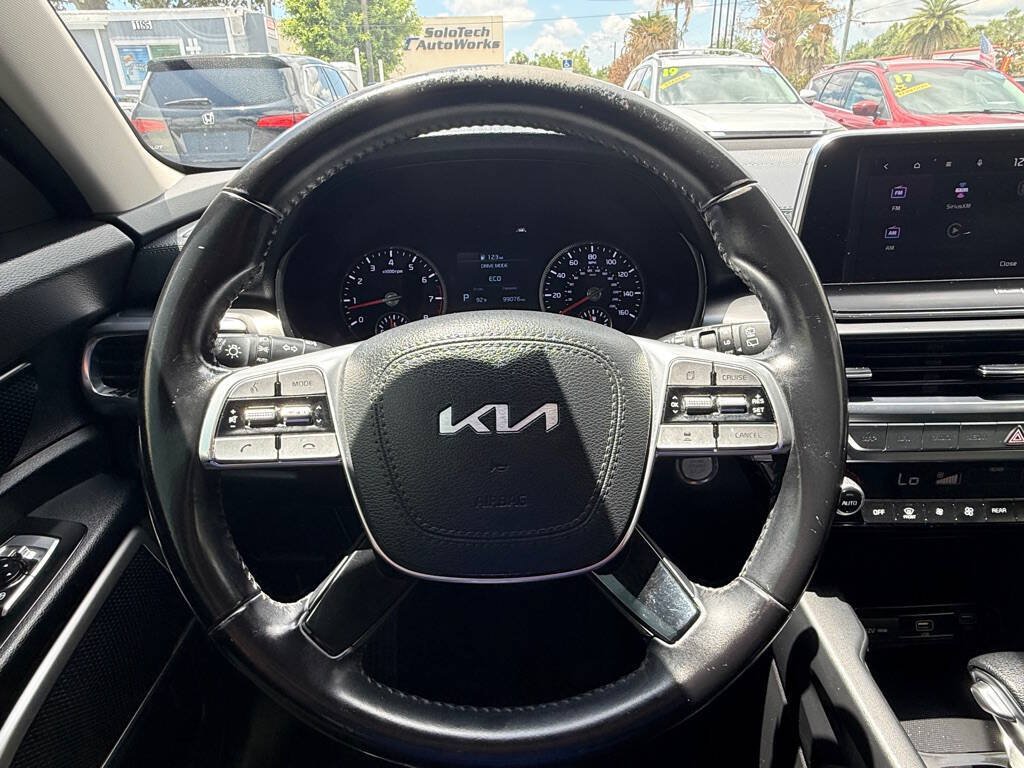 Used 2022 Kia Telluride LX FWD image 14