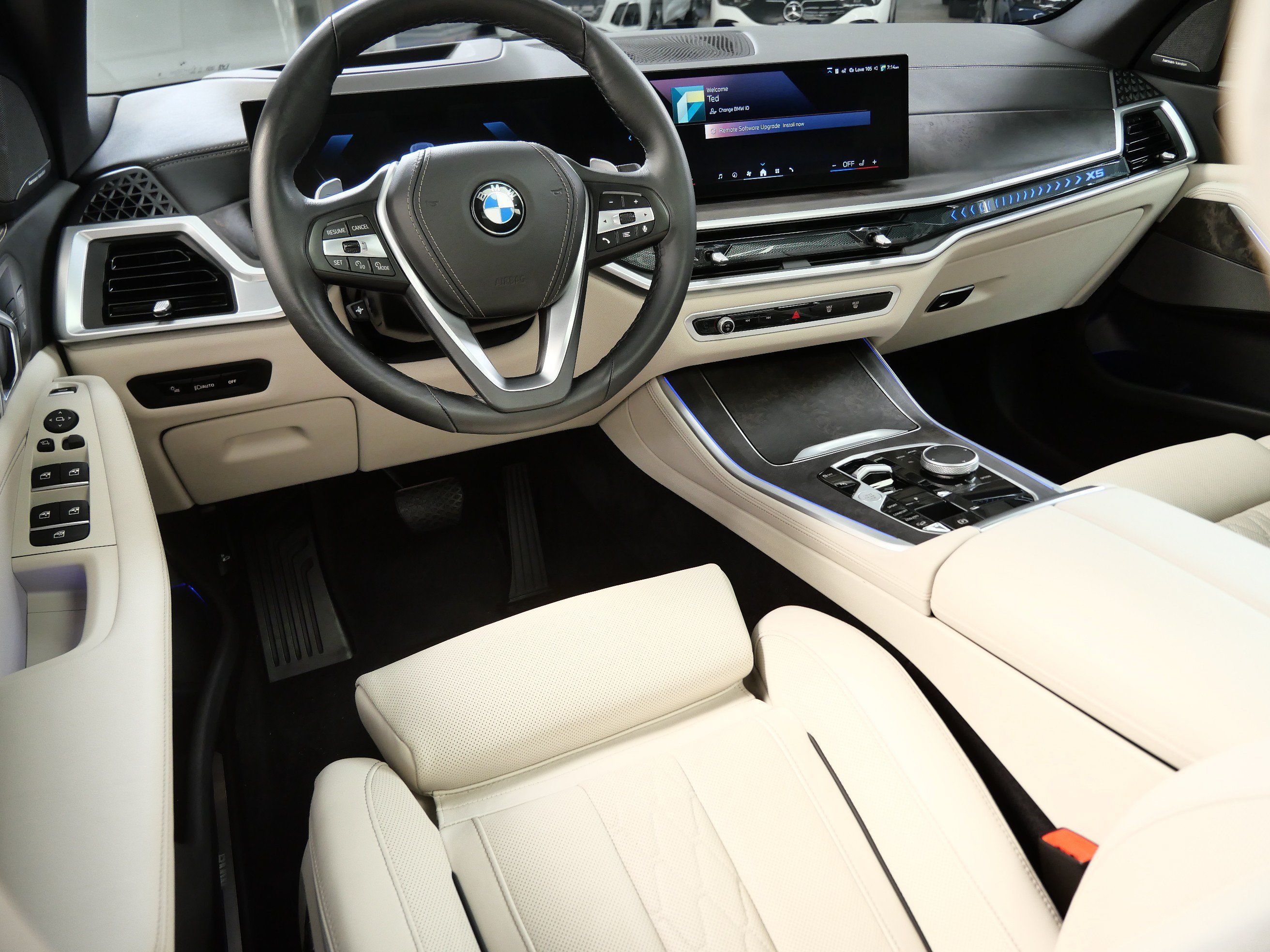 Used 2026 BMW X5 xDrive40i AWD/4WD image 2