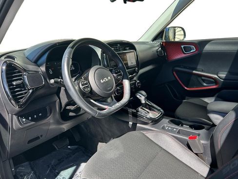 Used 2024 Kia Soul GT-Line w/ Option Group 020 FWD image 9