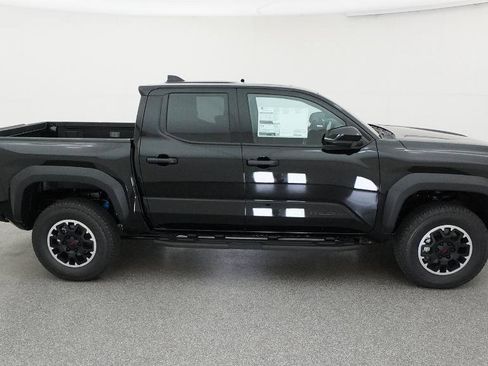 New 2026 Toyota Tacoma TRD Off-Road image 92