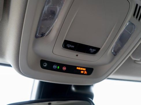 Used 2023 Buick Envision Preferred FWD image 36