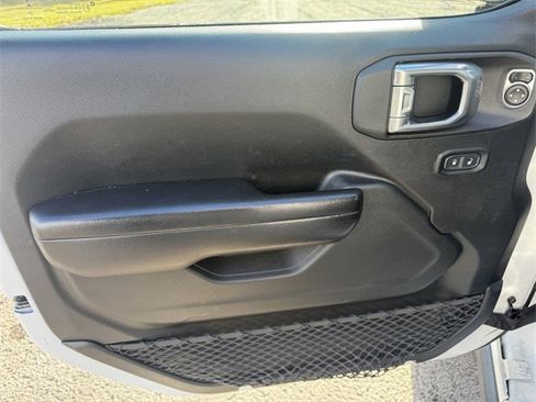 Certified 2021 Jeep Wrangler Unlimited Islander image 21