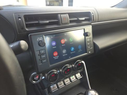 Used 2024 Toyota GR86 Premium RWD image 15