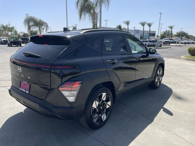 Used 2025 Hyundai Kona SEL FWD image 8