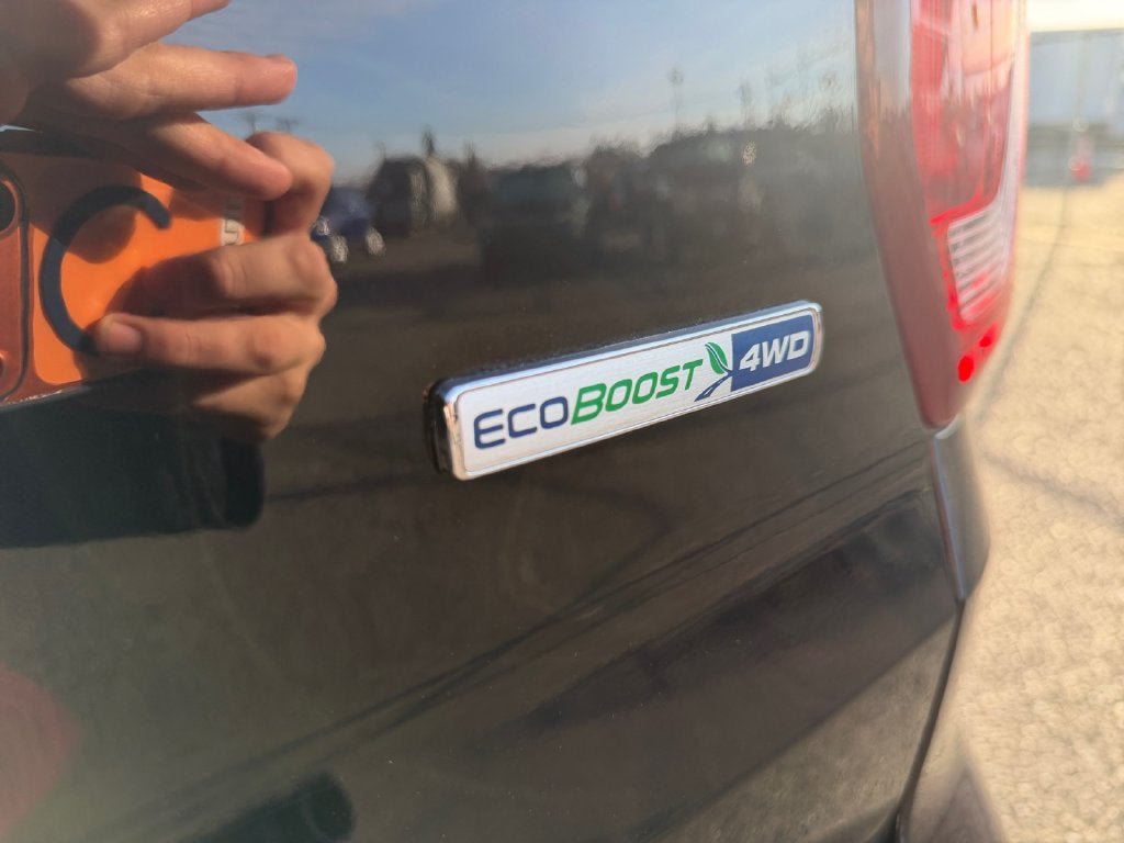 Used 2017 Ford Explorer Platinum AWD/4WD image 35