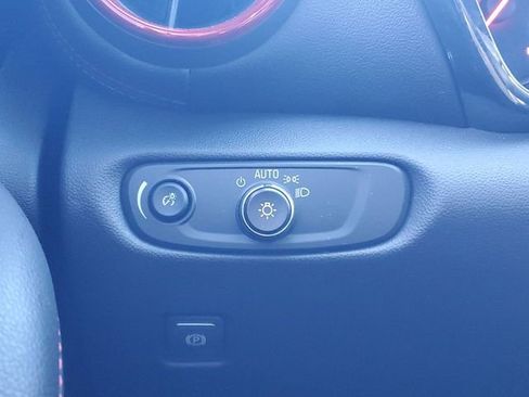 Used 2021 Chevrolet Blazer RS w/ Enhanced Convenience Package image 35