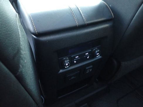 Used 2020 Chevrolet Traverse Premier w/ LPO, Floor Liner Package image 23