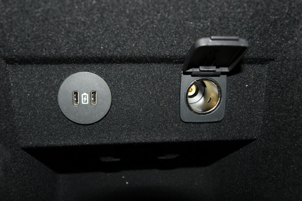 Used 2025 Lincoln Nautilus Reserve AWD/4WD image 26