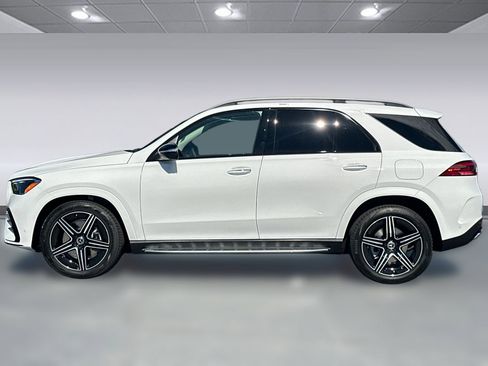 New 2026 Mercedes-Benz GLE 450e 4MATIC image 2