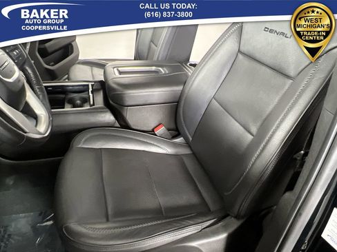 Used 2021 GMC Yukon Denali w/ Denali Premium Package image 20