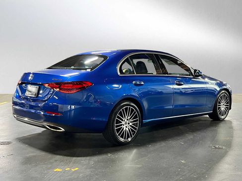Used 2025 Mercedes-Benz C 300 4MATIC Sedan image 5