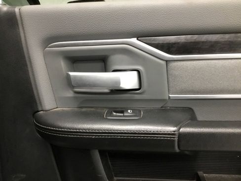 Used 2019 RAM 2500 Big Horn image 17