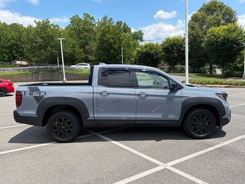 Used 2023 Honda Ridgeline Black Edition image 7
