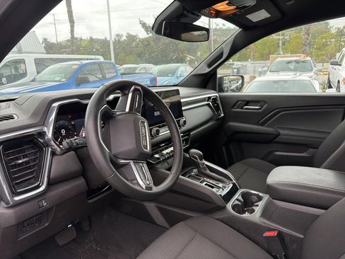 Certified 2024 GMC Canyon Elevation w/ Trailering Package image 5