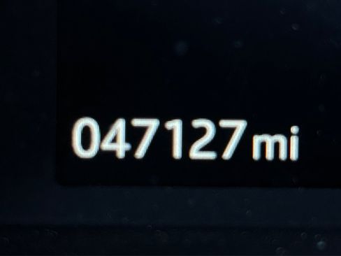 Used 2020 Jaguar F-TYPE Convertible image 10