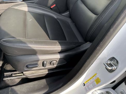 Used 2023 Chevrolet TrailBlazer ACTIV image 16