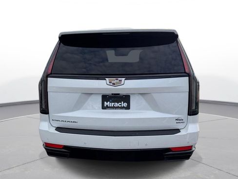 Used 2022 Cadillac Escalade Sport w/ Touring Package AWD/4WD image 5