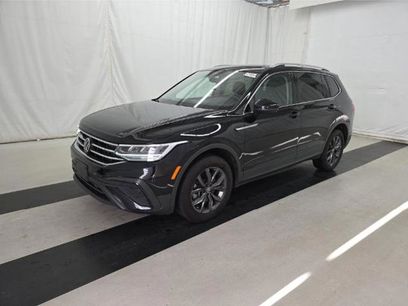 Used 2022 Volkswagen Tiguan SE