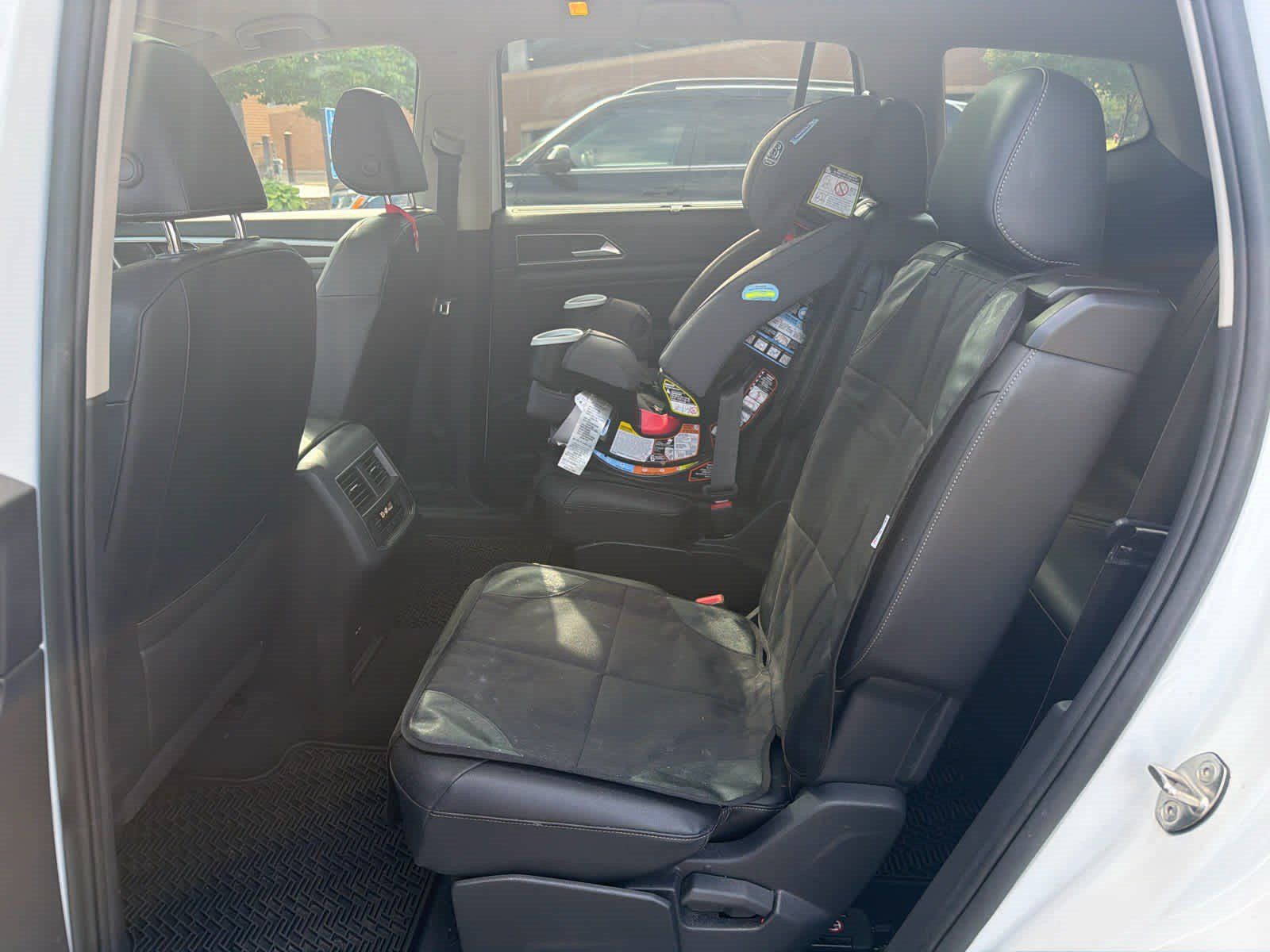 Used 2019 Volkswagen Atlas SEL R-Line AWD/4WD image 6