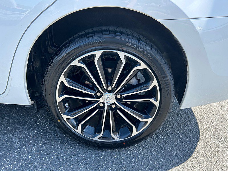 Used 2014 Toyota Corolla S w/ Driver Convenience Package FWD image 12