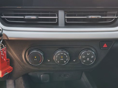 Used 2024 Chevrolet Trax RS w/ Driver Confidence Package image 23