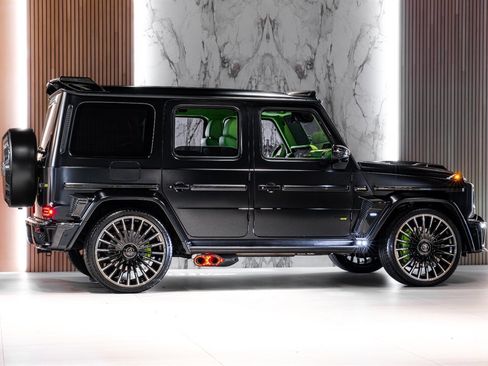 Used 2025 Mercedes-Benz G 63 AMG AMG G 800 Brabus image 4