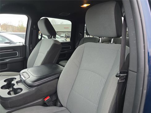 Used 2024 RAM 2500 Big Horn w/ Bed Utility Group image 21