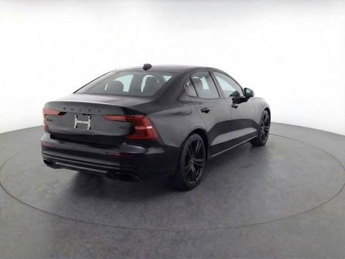 Used 2023 Volvo S60 B5 Plus w/ Climate Package image 33