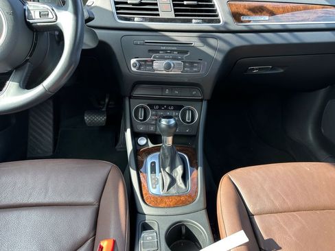 Used 2018 Audi Q3 2.0T Premium Plus w/ Premium Plus Package AWD/4WD image 11