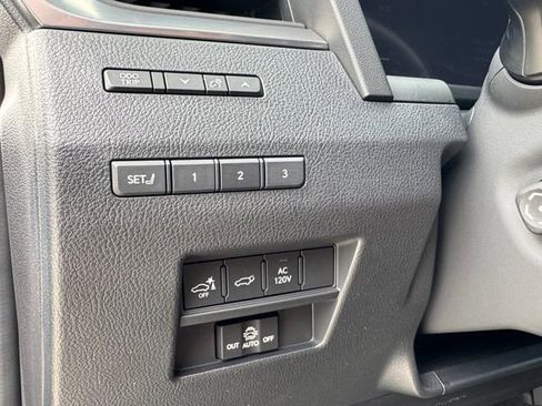 Used 2025 Lexus GX 550 550 Luxury+ image 6