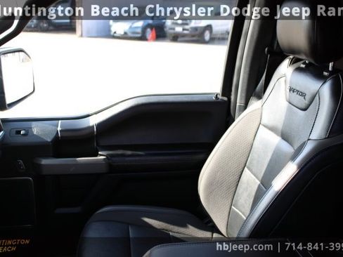 Used 2019 Ford F150 Raptor w/ Equipment Group 802A Luxury image 34