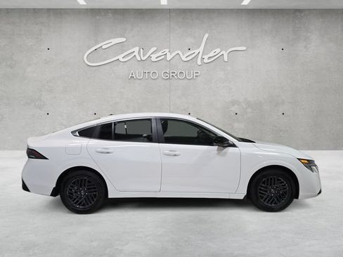New 2026 Nissan Sentra SV FWD image 17