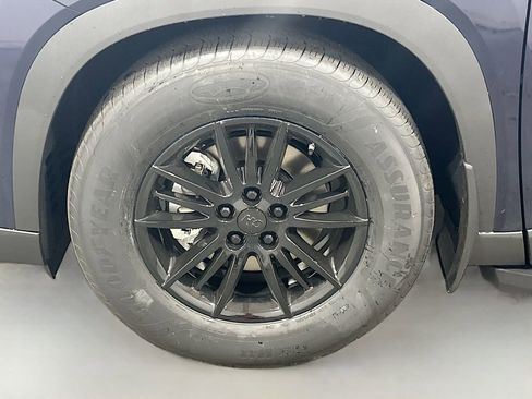 New 2026 Toyota Grand Highlander FWD image 8