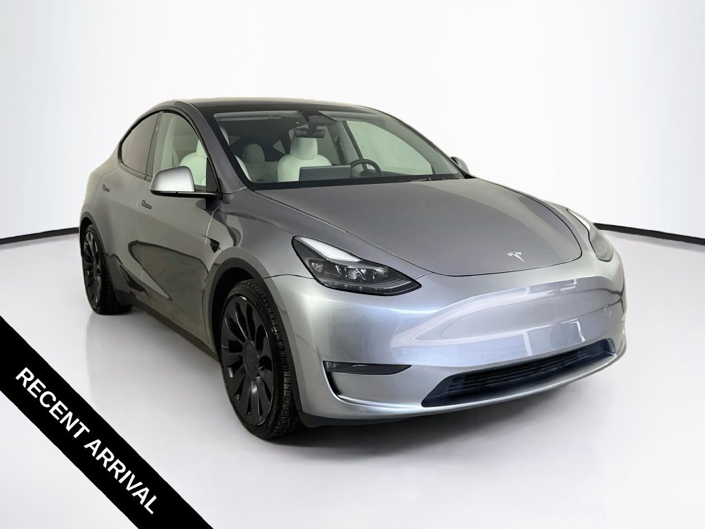 Used 2024 Tesla Model Y Performance AWD/4WD image 1