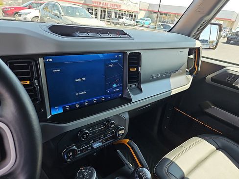 Used 2021 Ford Bronco Badlands AWD/4WD image 18