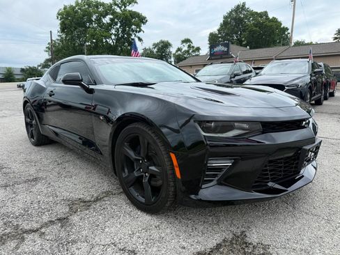 Used 2016 Chevrolet Camaro SS RWD image 1