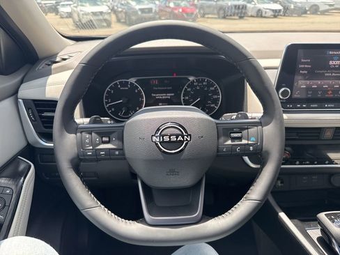 New 2026 Nissan Rogue SV AWD/4WD image 16