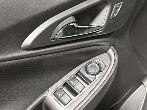 Used 2024 Chevrolet Malibu LT FWD image 21