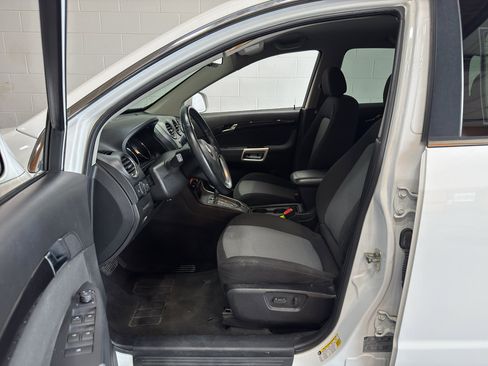 Used 2014 Chevrolet Captiva Sport LS FWD image 14