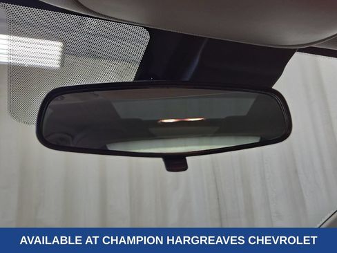 Used 2014 Chevrolet Volt FWD image 19