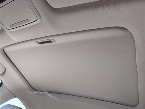 Used 2023 Honda Accord Touring image 15