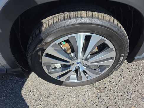 Used 2019 Subaru Ascent Limited AWD/4WD image 39