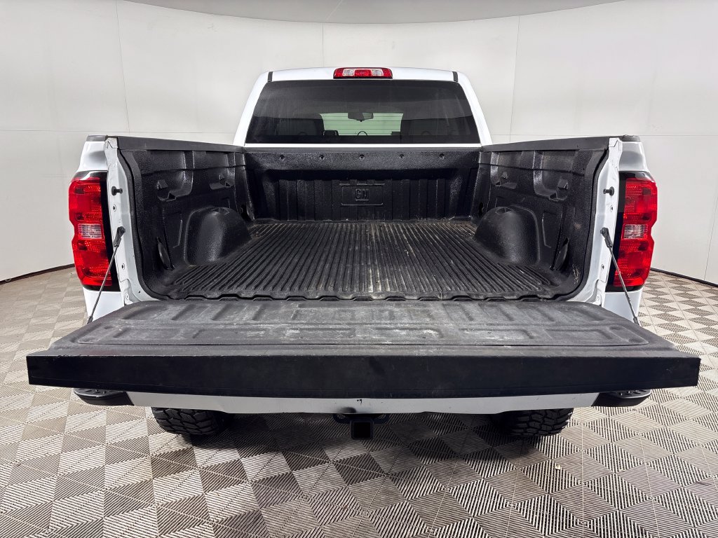 Used 2018 Chevrolet Silverado 1500 Custom w/ Custom Convenience Package RWD image 20