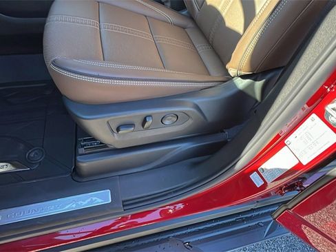 New 2026 Chevrolet Tahoe High Country w/ Sun And Tow Package image 14